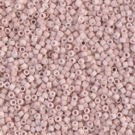 MD-11015 Miyuki Delica's opaque matte pink champagne (DB-1515) 11/0 ±5 gram