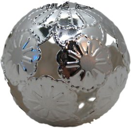 01639 Filigran perle groß Silberfarbe 27mm; loch 1mm 4 stück