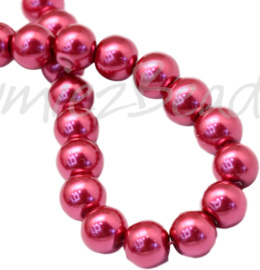 04021 Glasparel Crimson 3-4mm; gat 0,5mm 1 streng ±30cm