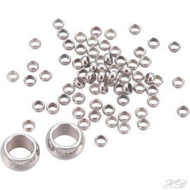 04893 Knijpkraal  Metaalkleurig 316 stainless steel  2mm; gat 1mm ±40 stuks
