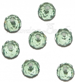 02870 Glaskraal Imitatie Swarovski 5040 briolette Peridot 4mmx6mm 11 stuks