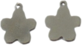 02636 Bedel Bloem Antiek zilver (Nikkelvrij) 14x12x1mm; gat 1mm 11 stuks