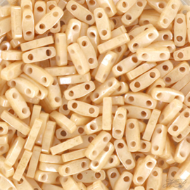 MT-01210 Miyuki Kwart tila Ceylon light caramel (QTL-593) 1,2x5mm ±3 gram