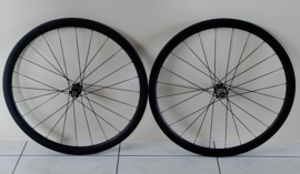 VMT 38mm AERO full carbon centerlock disc wielset (voor banden) racefiets Shimano 9-10-11-12 body schijfremmen centerlock disc 100/142mm inbouwbreedte carbonwielen interne velgbreedte 24mm koersfiets