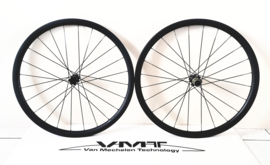 VMT 32mm AERO full carbon 2026 centerlock disc wielset (voor banden) racefiets Shimano 9-10-11-12 body schijfremmen centerlock disc 100/142mm inbouwbreedte carbonwielen interne velgbreedte 24mm koersfiets 1670gr