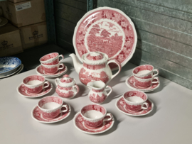 Engels rood Wedgwood Adams English Scenic theeservies 8 personen (golvend randje)