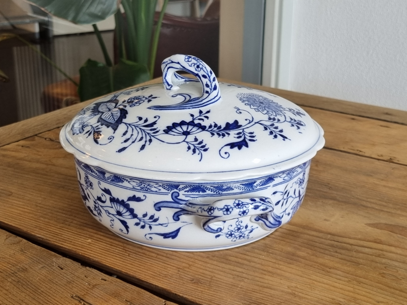 Zwiebelmuster Regout dekschaal terrine