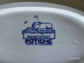 Potiche blauw Petrus Regout ovale schaal 23 cm