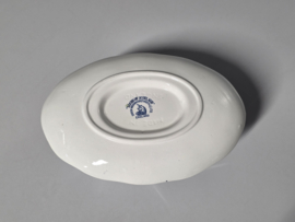 Engels blauw Enoch Wedgwood Lochs of Scotland sauskom op vaste onderschotel