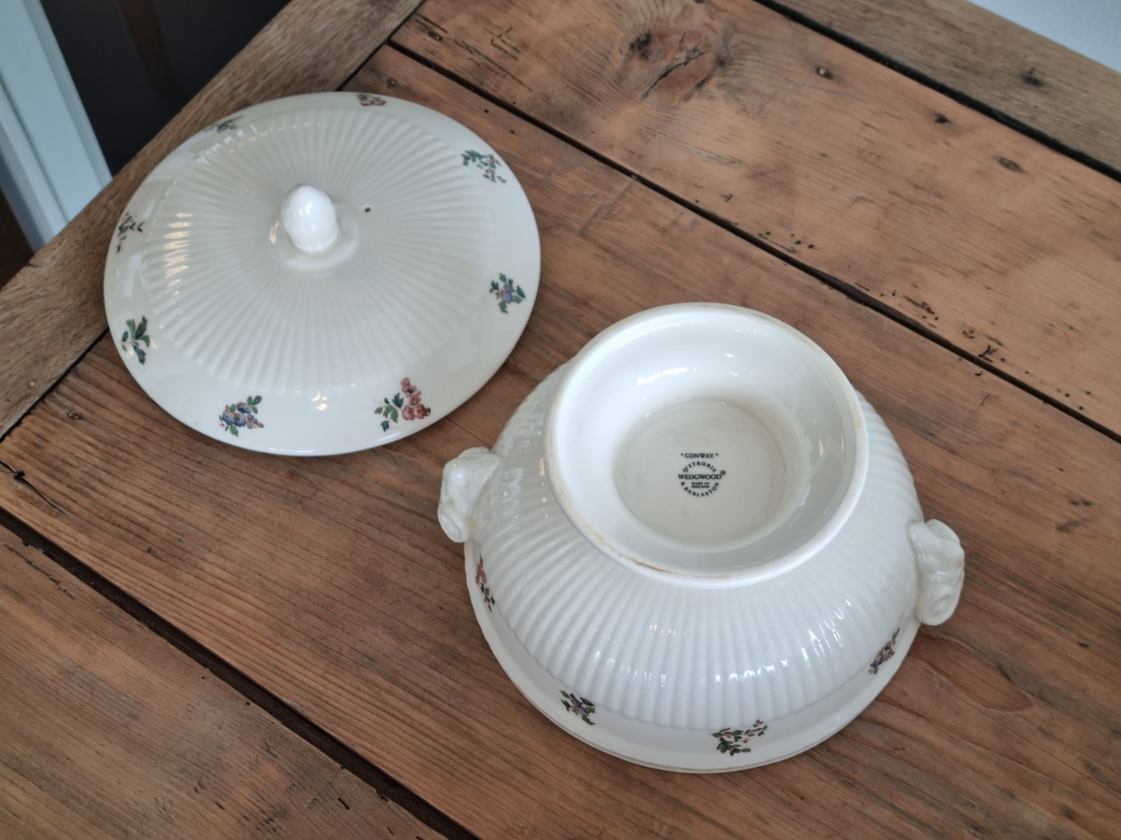 Wedgwood Conway Dekschaal Terrine 21 cm