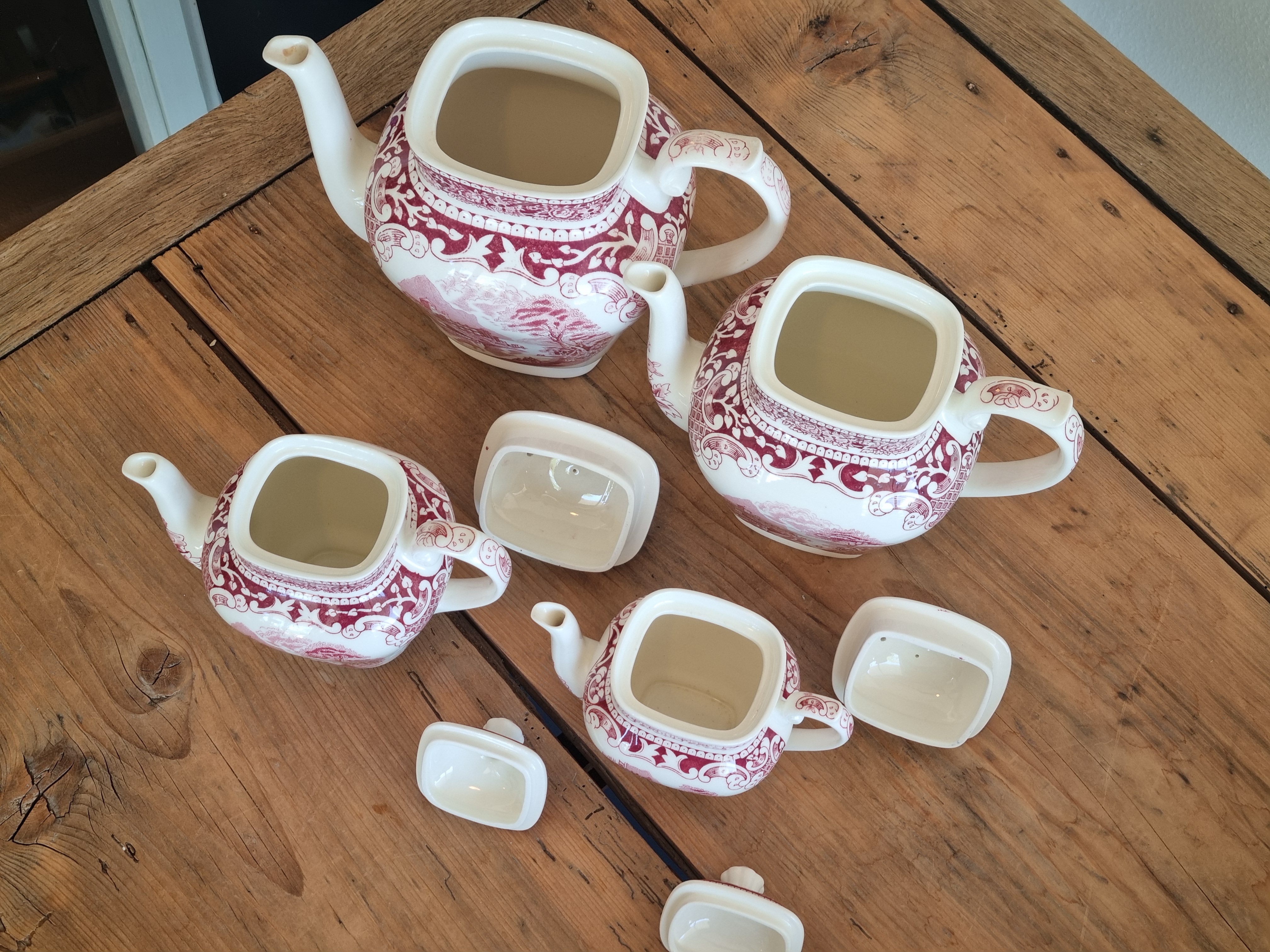 Regout Castillo Royal Sphinx set 4x Koffiepot opeenvolgend