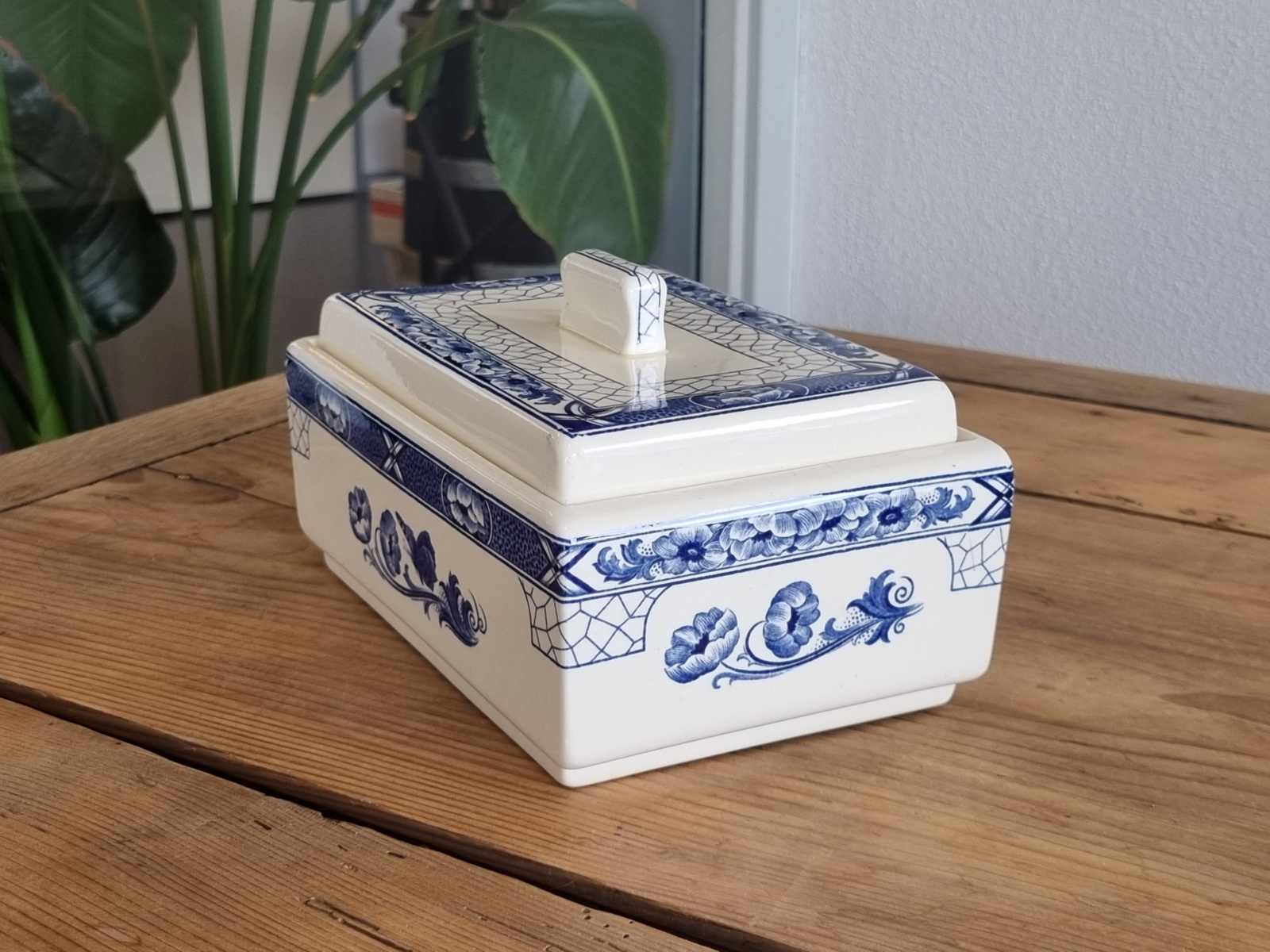 Societe Ceramique Butterflij Koekdoos
