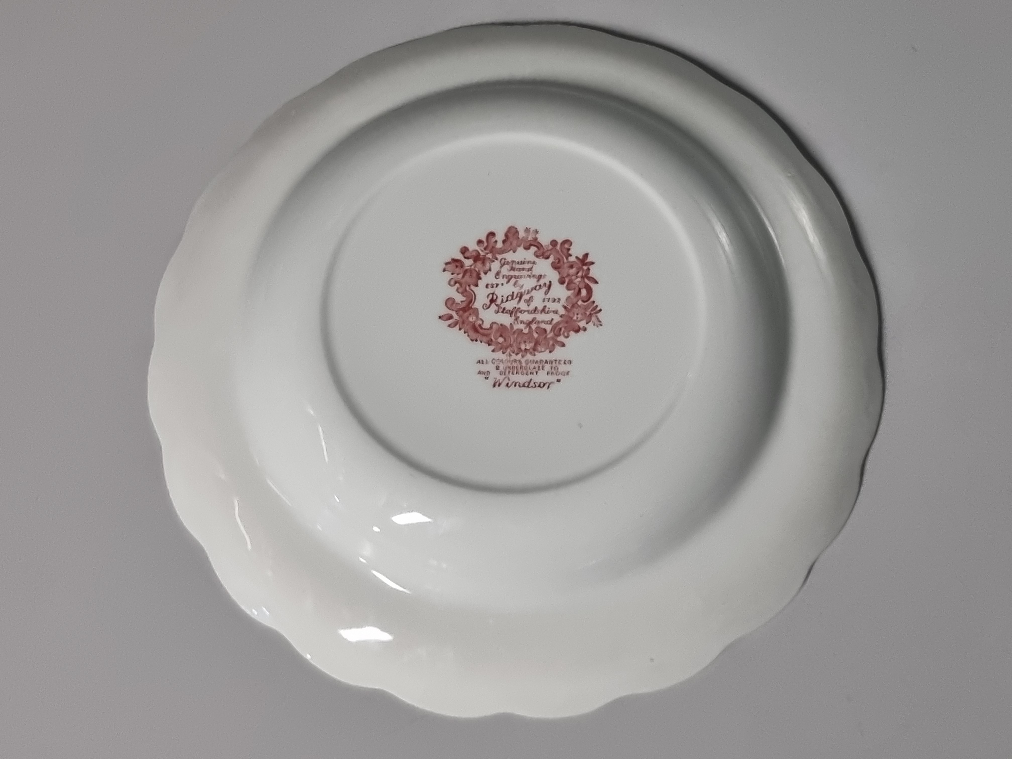 Engels rood Ridgway Windsor diep pasta curry bord 24,5 cm