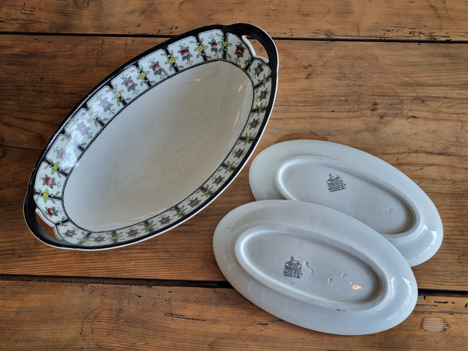 Petrus Regout Modest set 3x Schaal