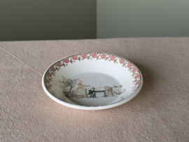 Frans Sarreguemines Enfants schaaltje 12 cm (afb. buiten eten)