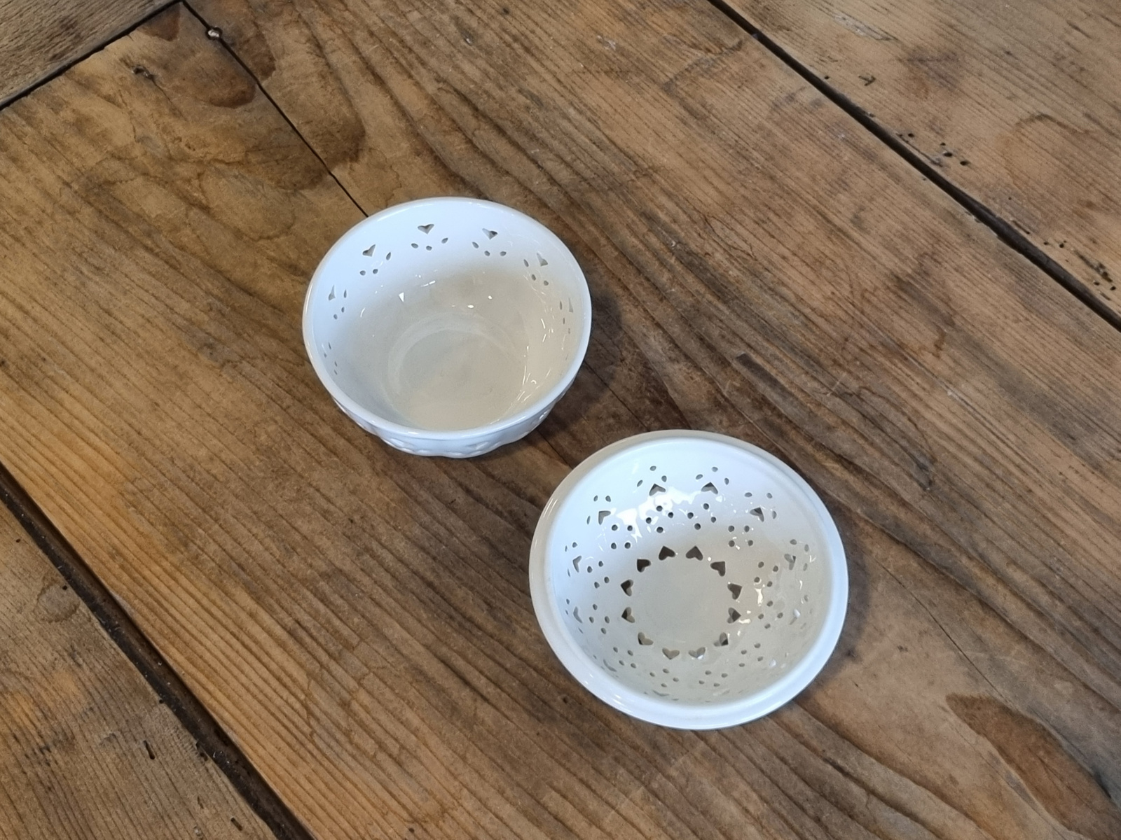 Authentic Leeds Pottery Doosje met roosje deksel (rond) klein