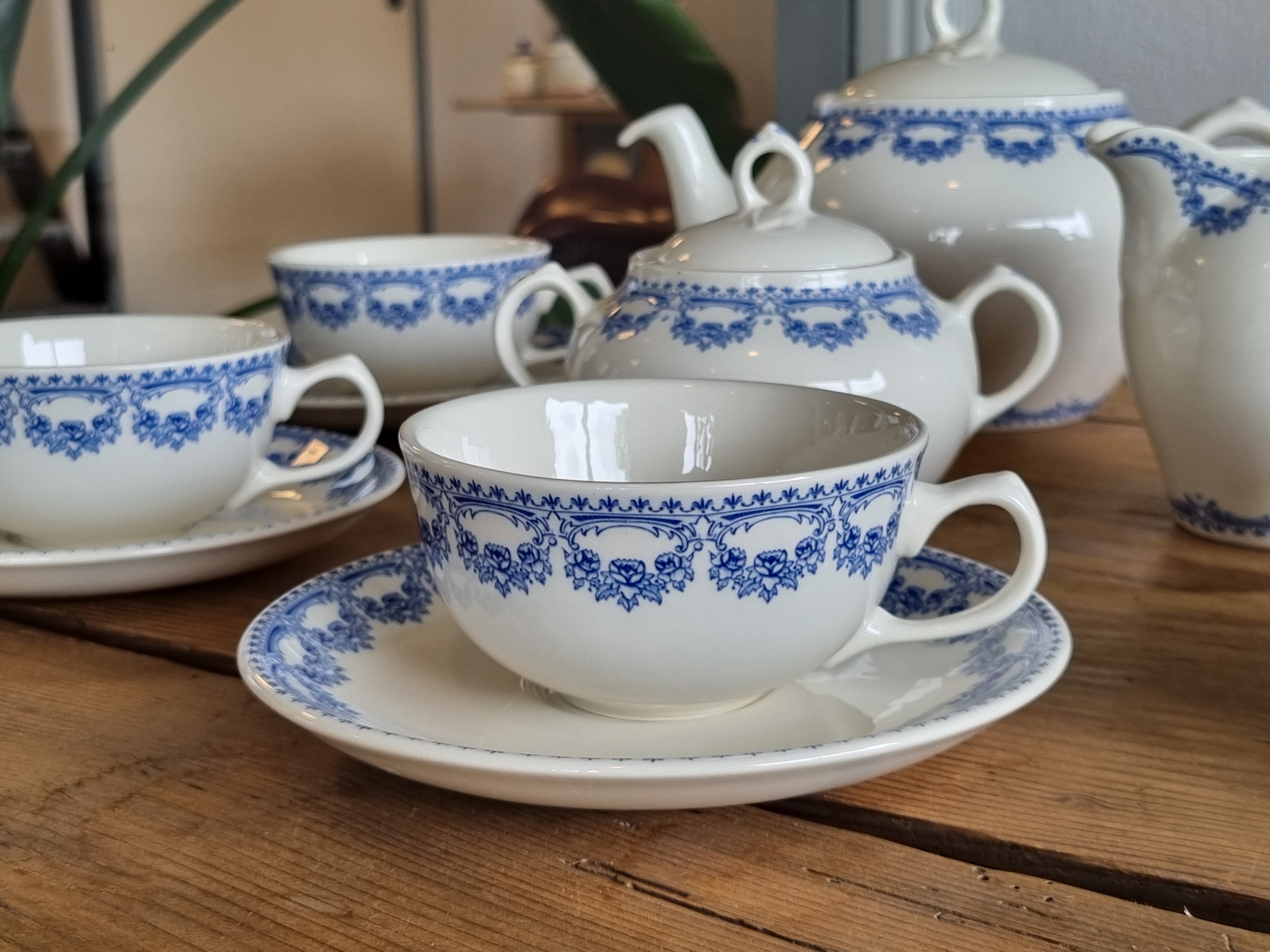 Boch Belgium Carlotta blauw theeservies 6-persoons