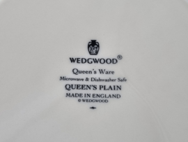 Verkocht = Wedgwood  Queen's Shape Queen's Plain Ontbijtbord 22,5 cm