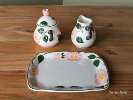 Villeroy en Boch Wild Rose Roomstel op plateau