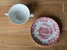 Engels rood Johnson Bros Coaching Scenes soepkom met schotel (witte binnenkant)