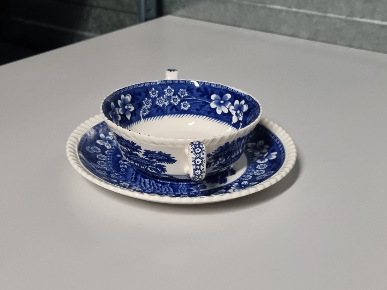 Engels Copeland Spode's Tower blauw Soepkom met schotel