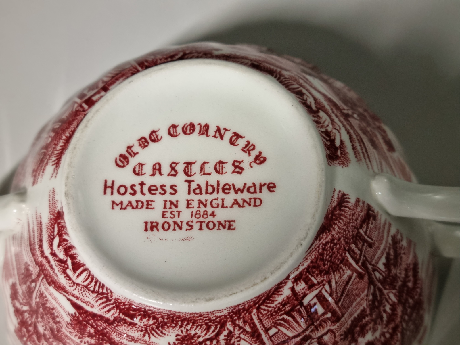 Engels rood Olde Country Castles Soepkom met schotel