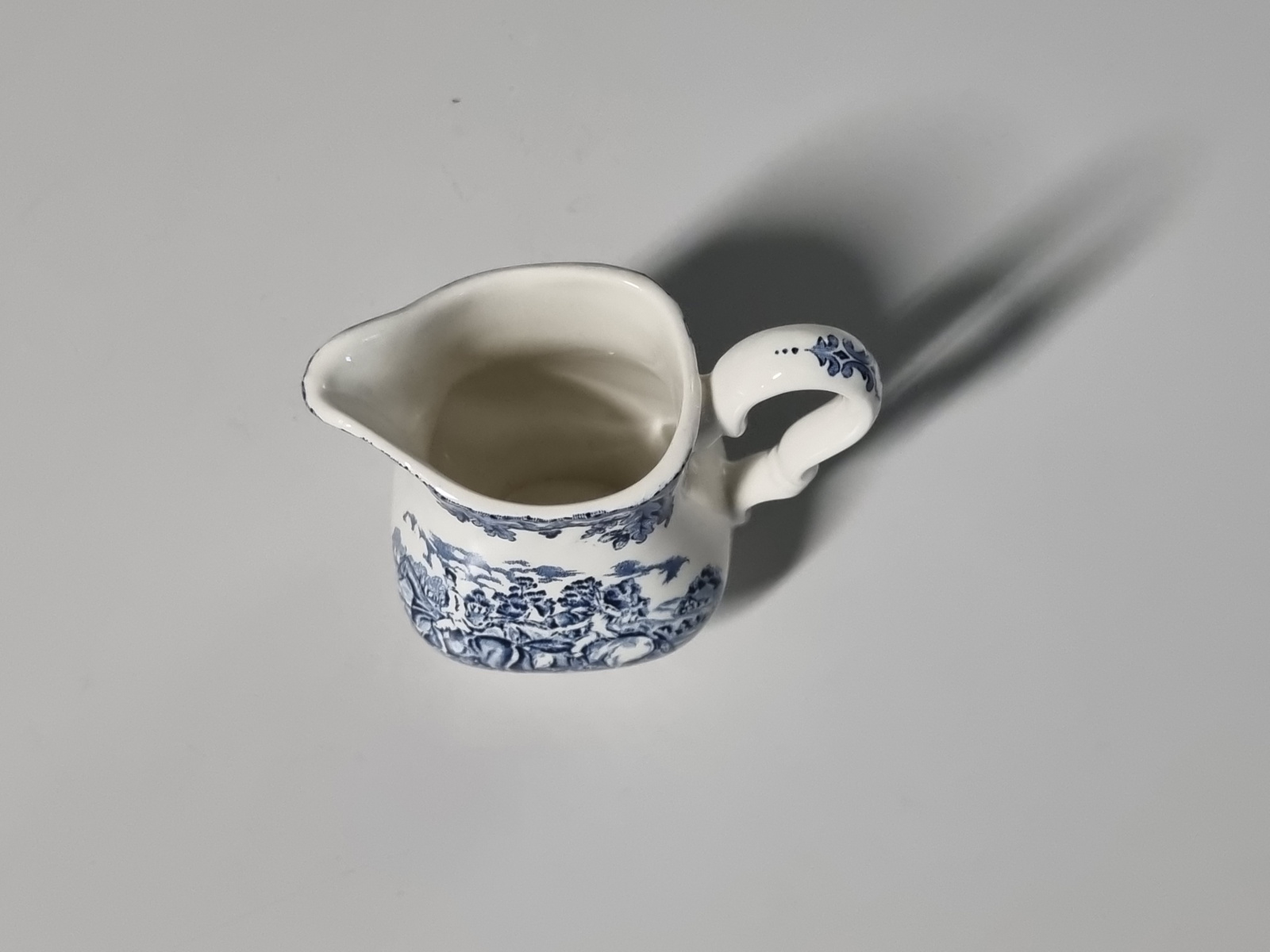 Engels blauw Myott's Country Life Schenkkannetje
