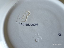 Meibloem Petrus Regout diep bord 23,5 cm (hoekig model)