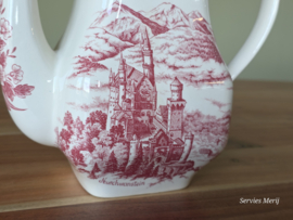 Engels rood English Ironstone Tableware EIT koffiepot Neuschwanstein 18 cm