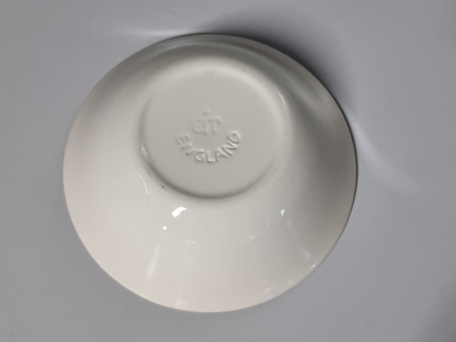 Engels rood EIT England rond schaaltje, ontbijtschaaltje 16 cm (kasteel)