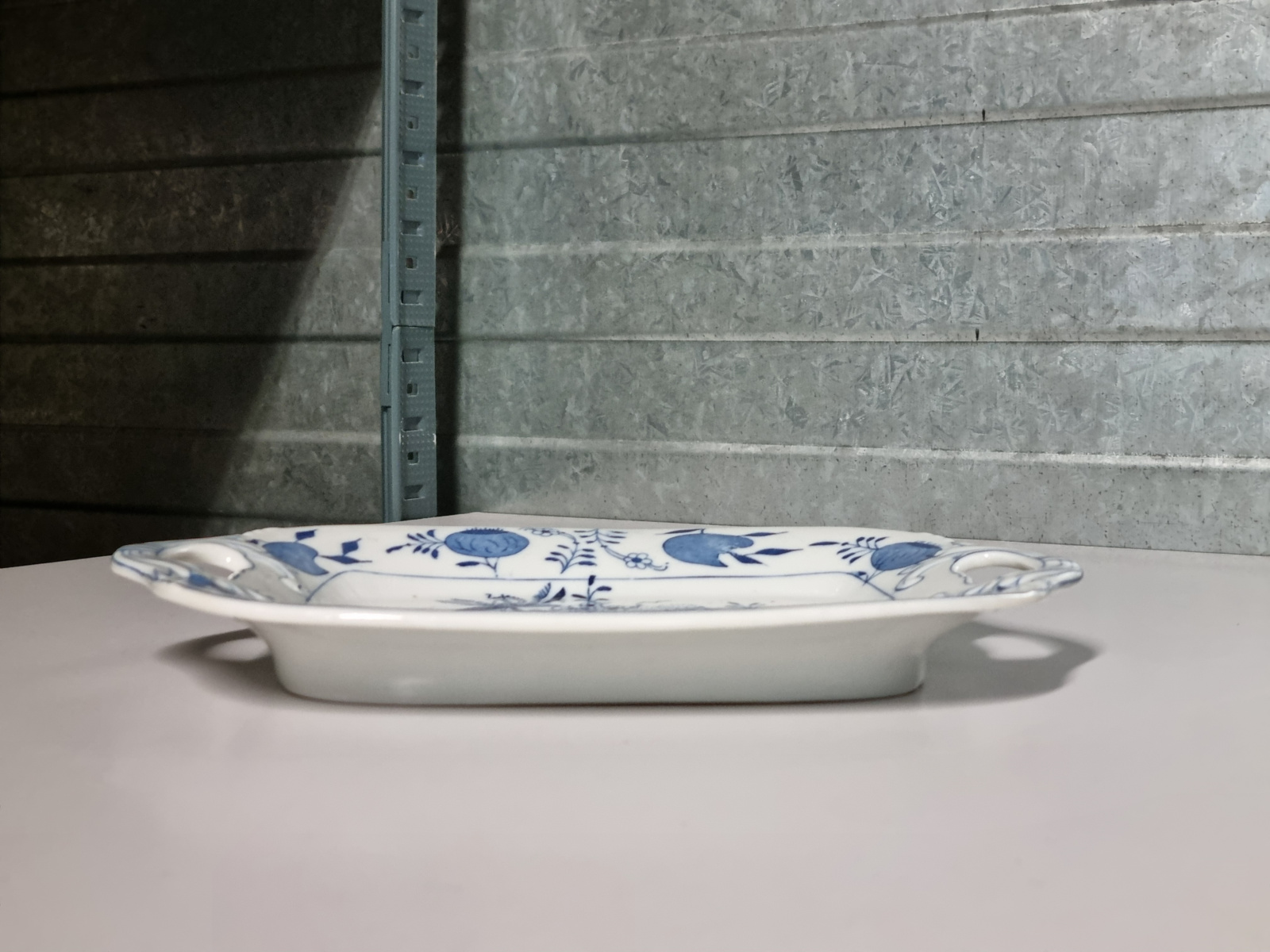 Zwiebelmuster Regout schaal met greepjes
