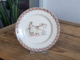 Frans Sarreguemines Enfants plat Bordje 16 cm (afb. wandelen)