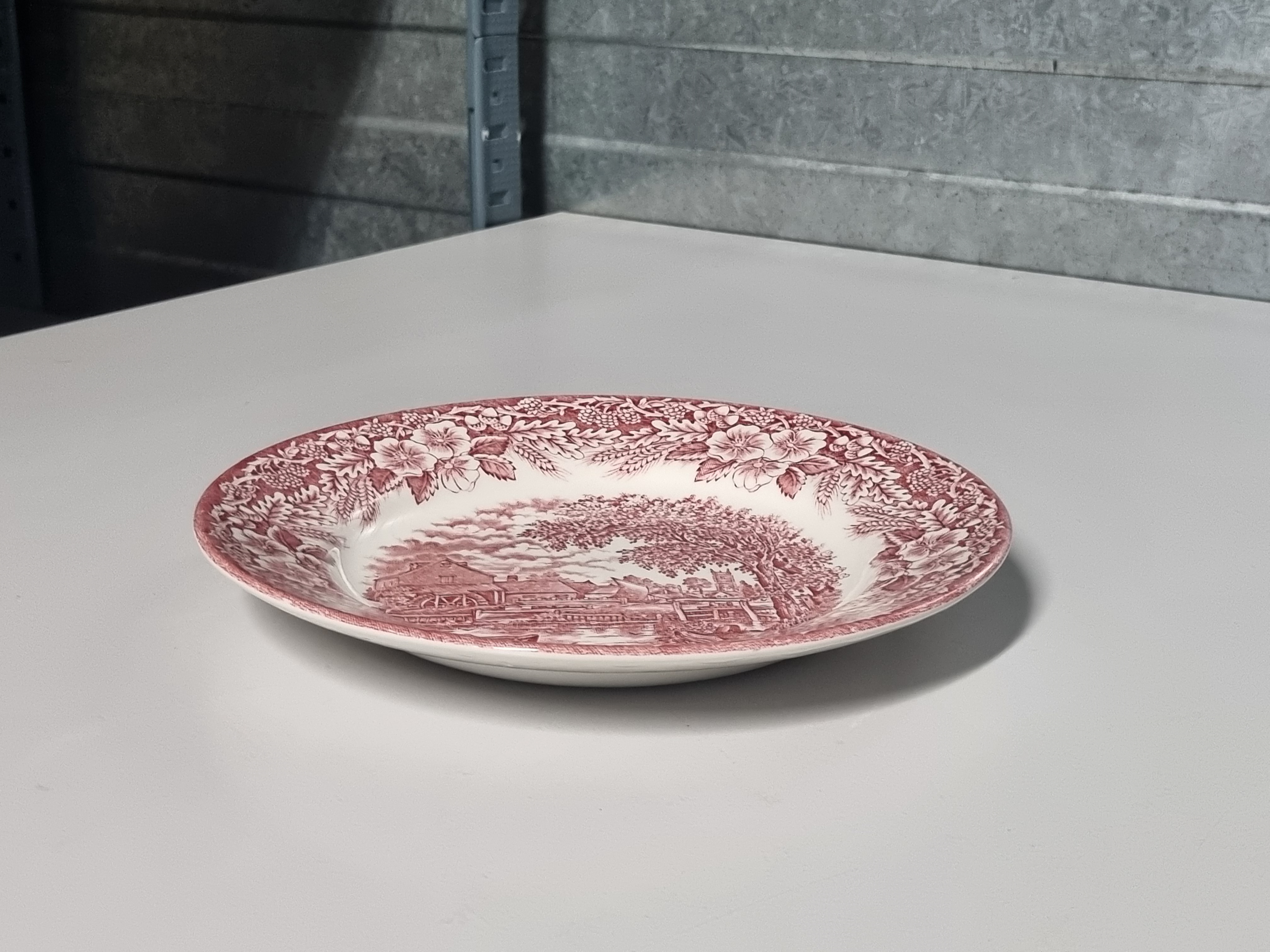Engels rood Broadhurst The Constable Series ontbijtbord 20,5 cm