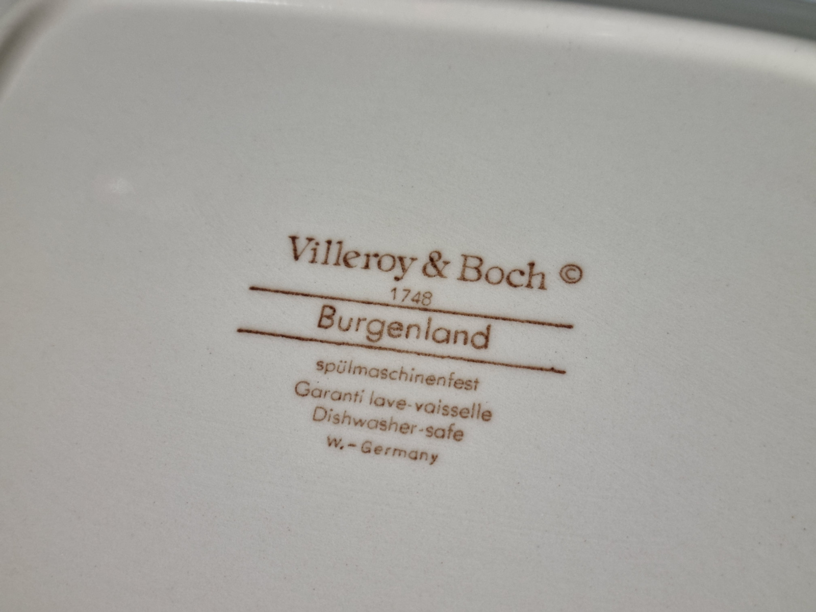 Villeroy en Boch Burgenland rood Serveerschaaltje (rechthoek) 20 cm