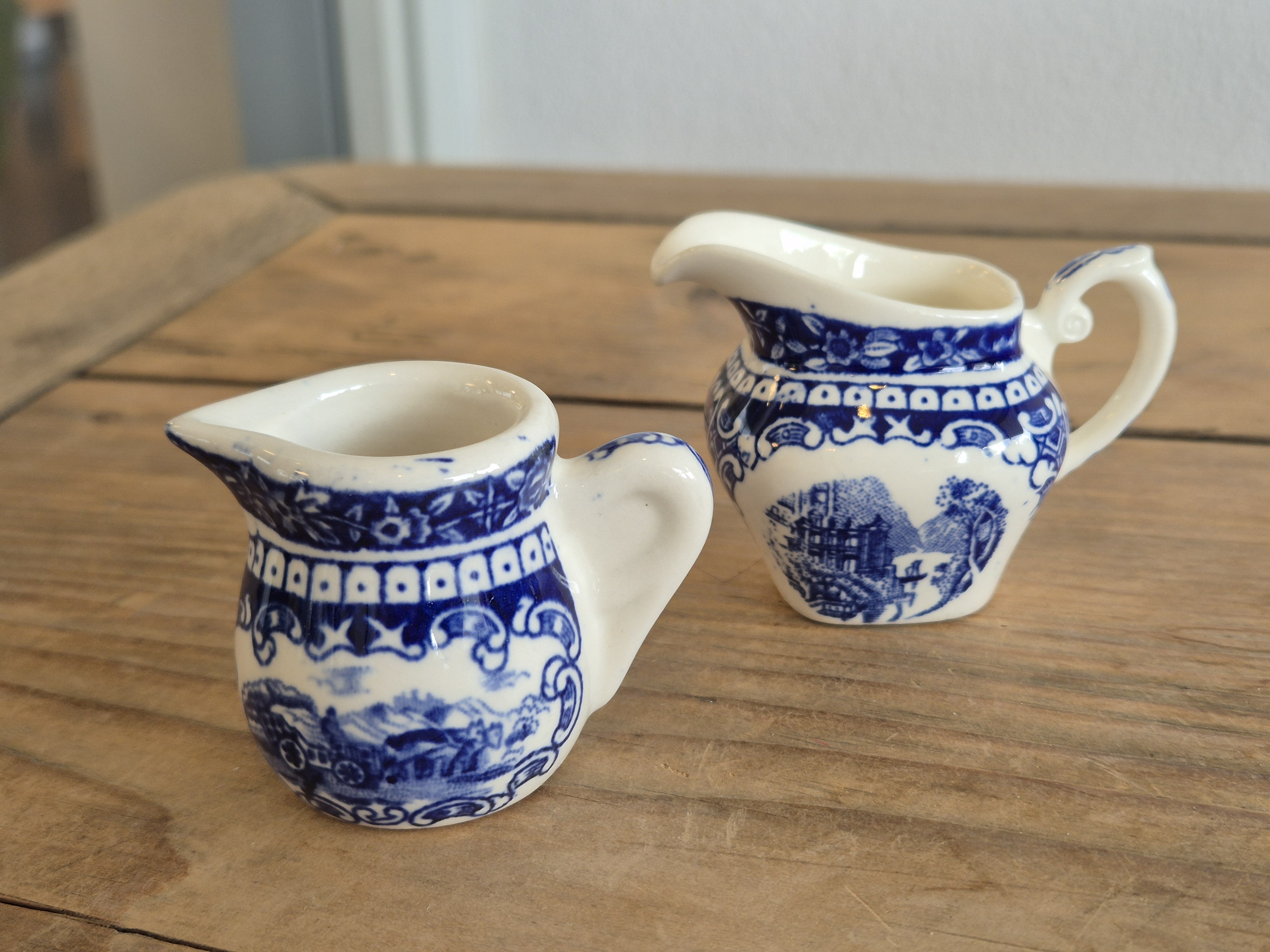 Regout Castillo Old England blauw set 2x Mini Roomkannetje