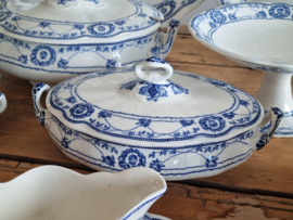 Engels blauw Ethelwyn Bishop & Stonier compleet servies 12 personen