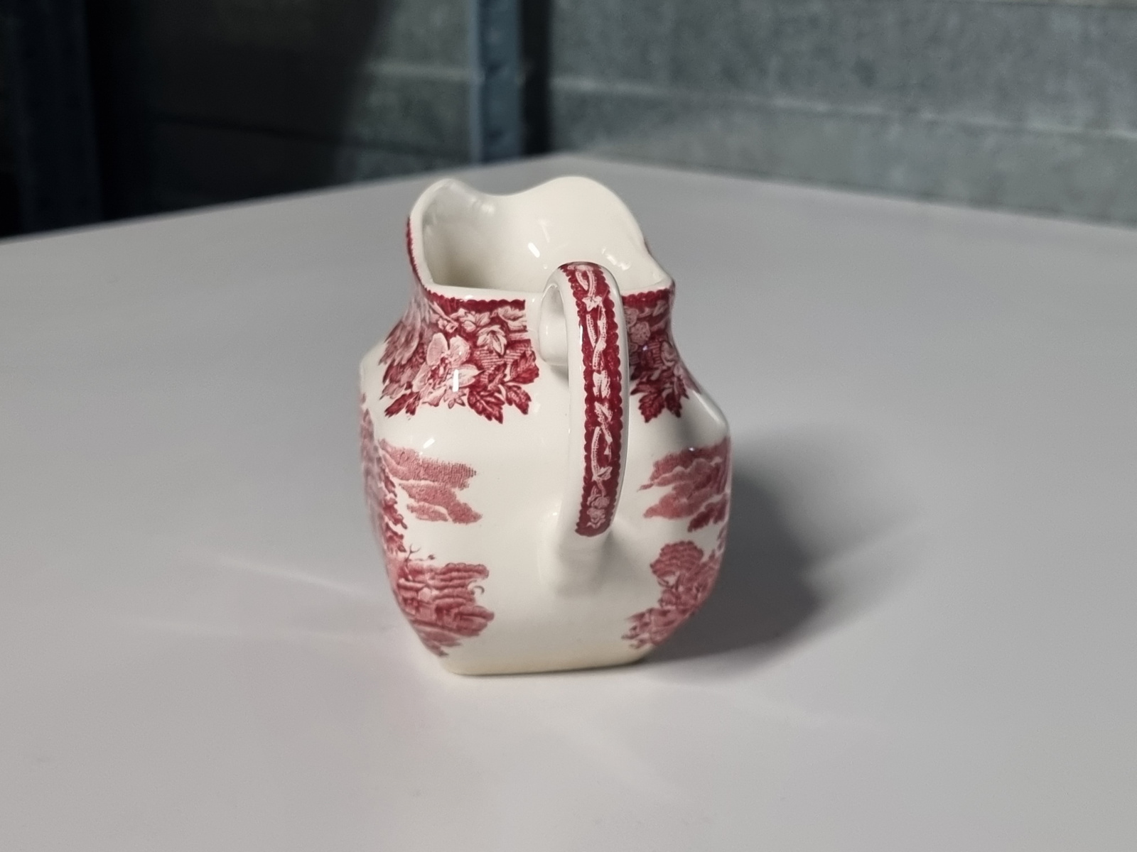 Engels rood Enoch Wedgwood Woodland Kannetje 0,3 liter