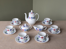 Verkocht = Boerenbont Boch Koffieservies model Zeeland 6 personen (zwart stempel)