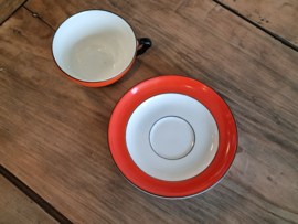 Petrus Regout decor Serail rood Kop en schotel