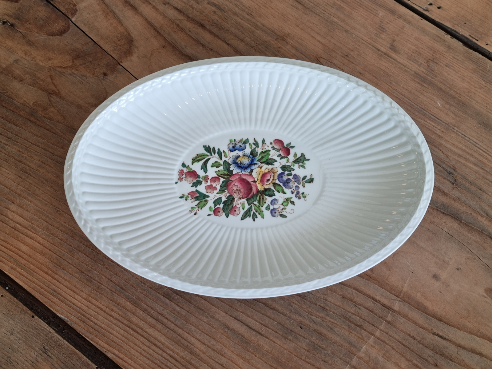 Wedgwood Conway ovaal schaaltje 23 cm
