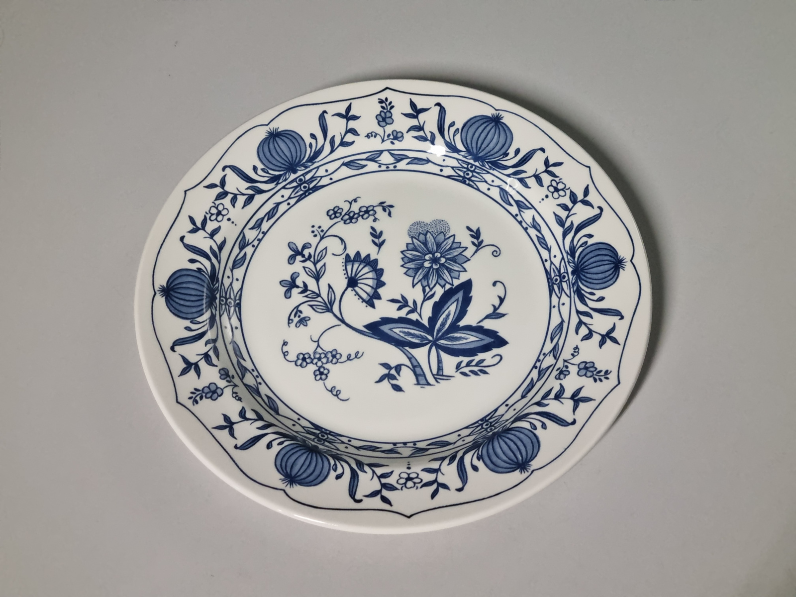 Engels blauw Churchill Zwiebelmuster plat Dinerbord 26,5 cm