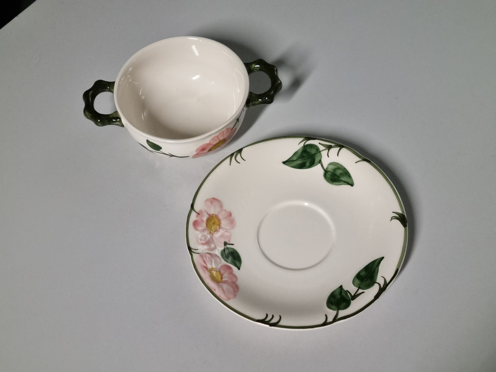Villeroy en Boch Wild Rose Soepkom met schotel