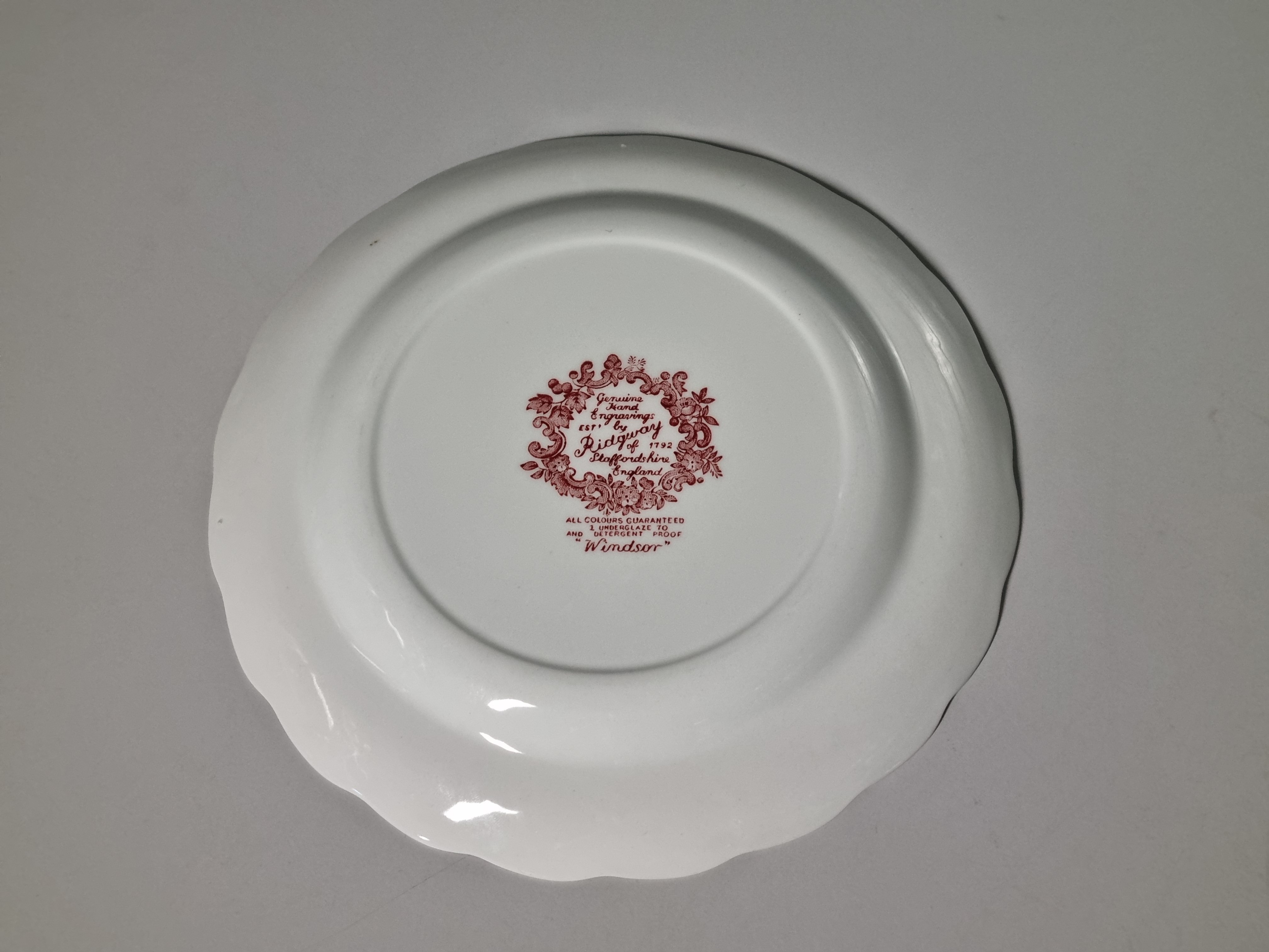 Engels rood Ridgway Windsor ontbijtbord 21 cm