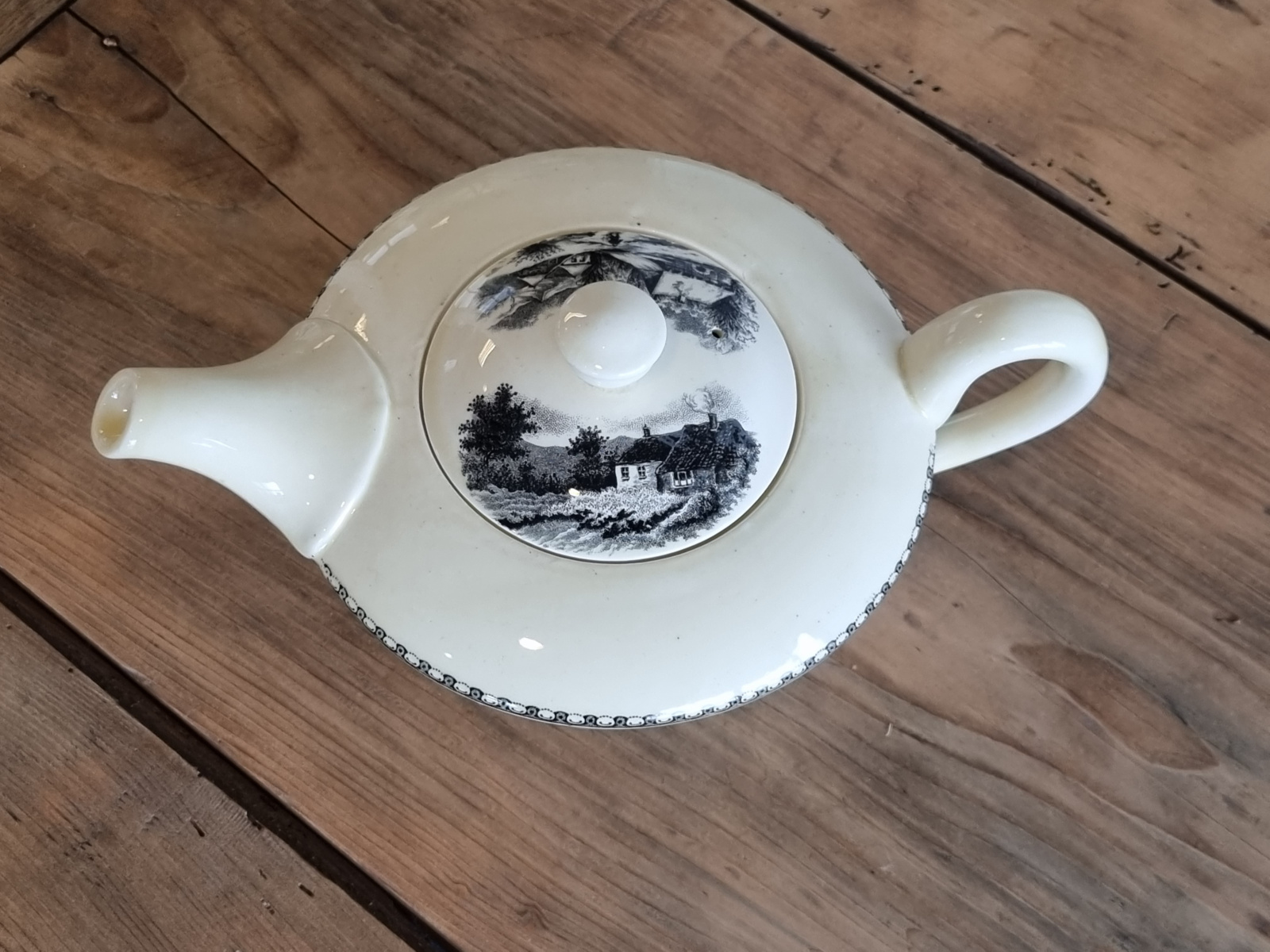 Landschap Zwart Societe Ceramique Theepot (rond model)