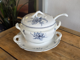 Meibloem Petrus Regout soepterrine met onderbord en lepel (hoekig model)
