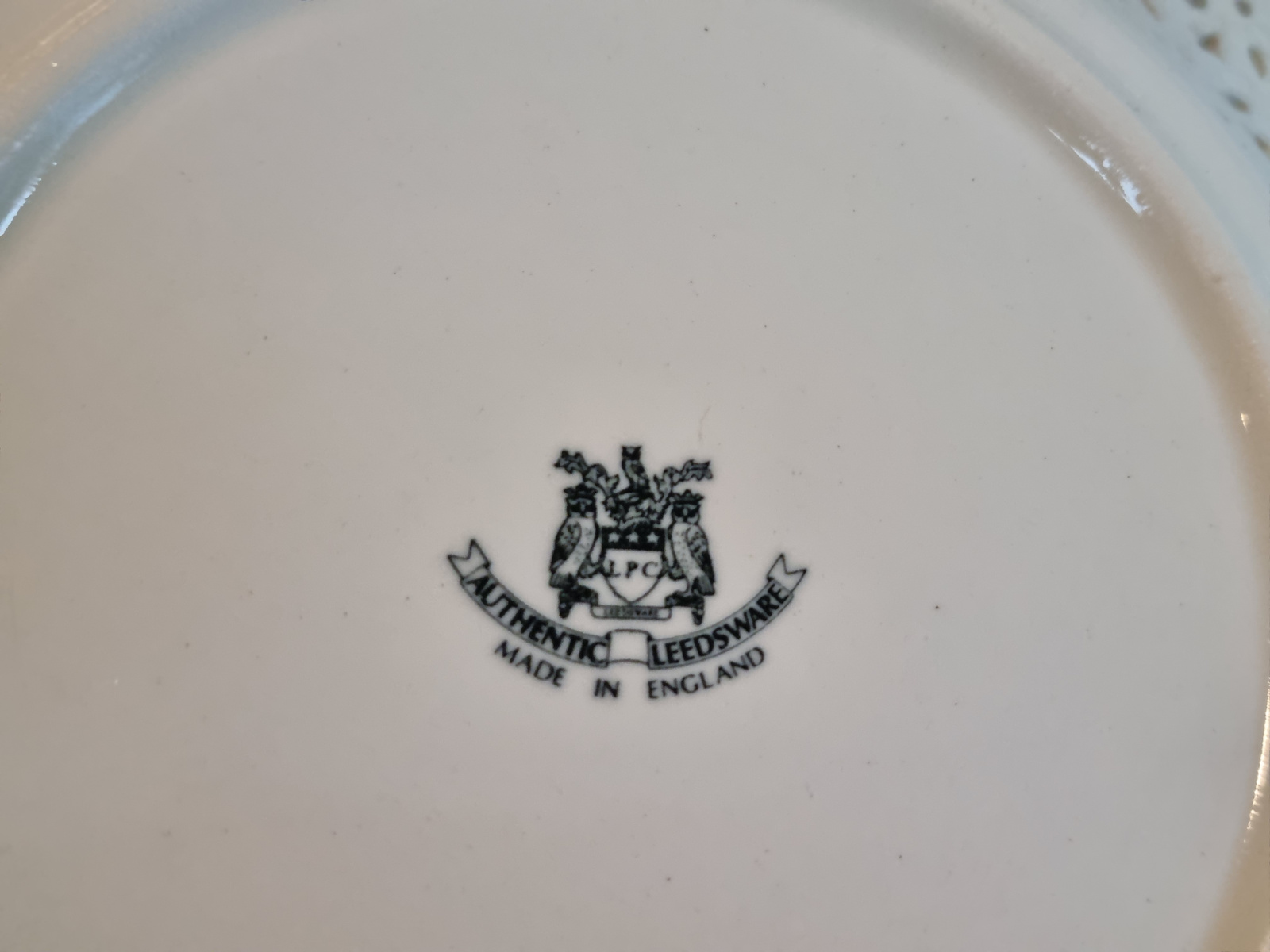 Authentic Leeds Pottery Serveerschaaltje 17,5 cm (rond)