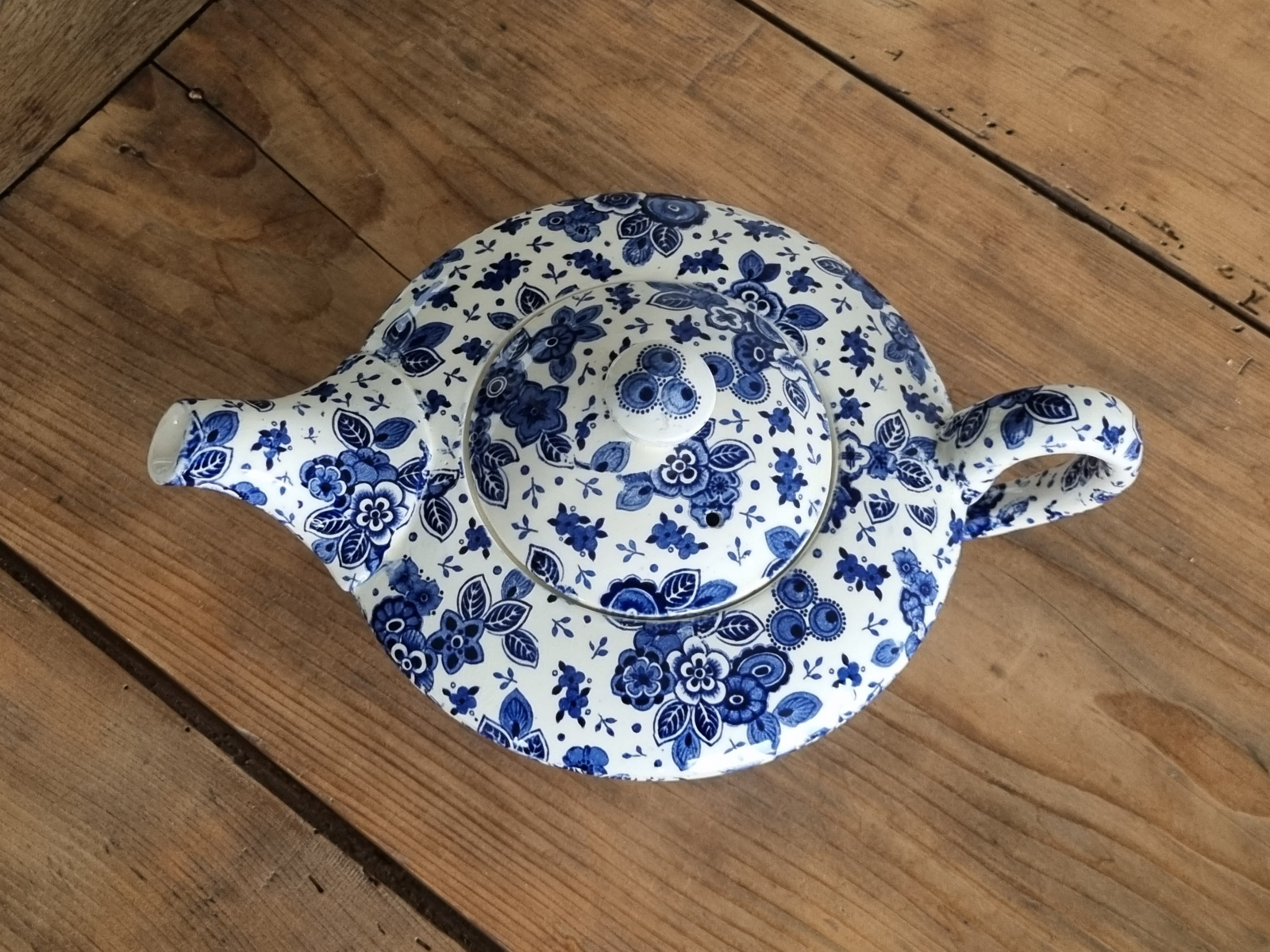 Beatrix Societe Ceramique Theepot (schaafje onderkant tuit)