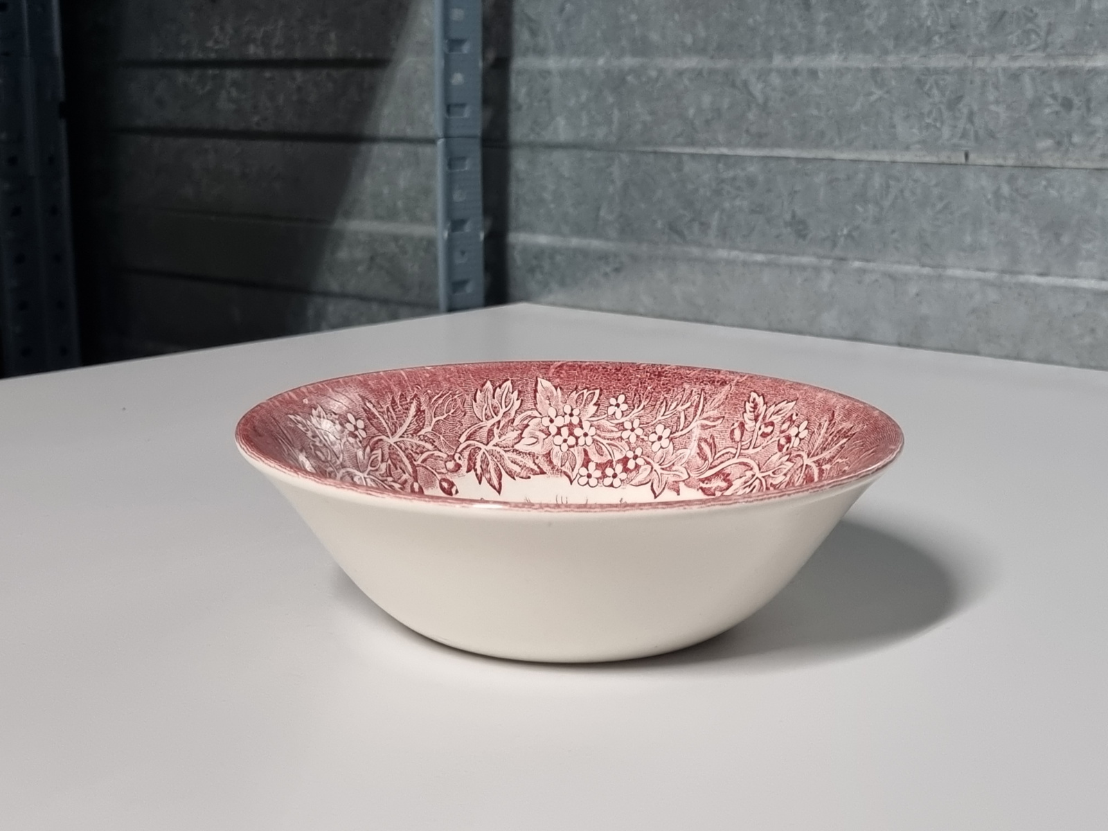 Engels rood EIT England rond schaaltje, ontbijtschaaltje 16 cm (kasteel)