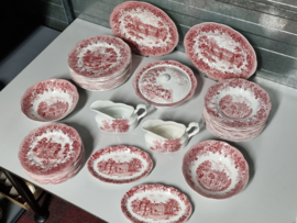 Engels rood Meakin Romantic England compleet servies 12-p