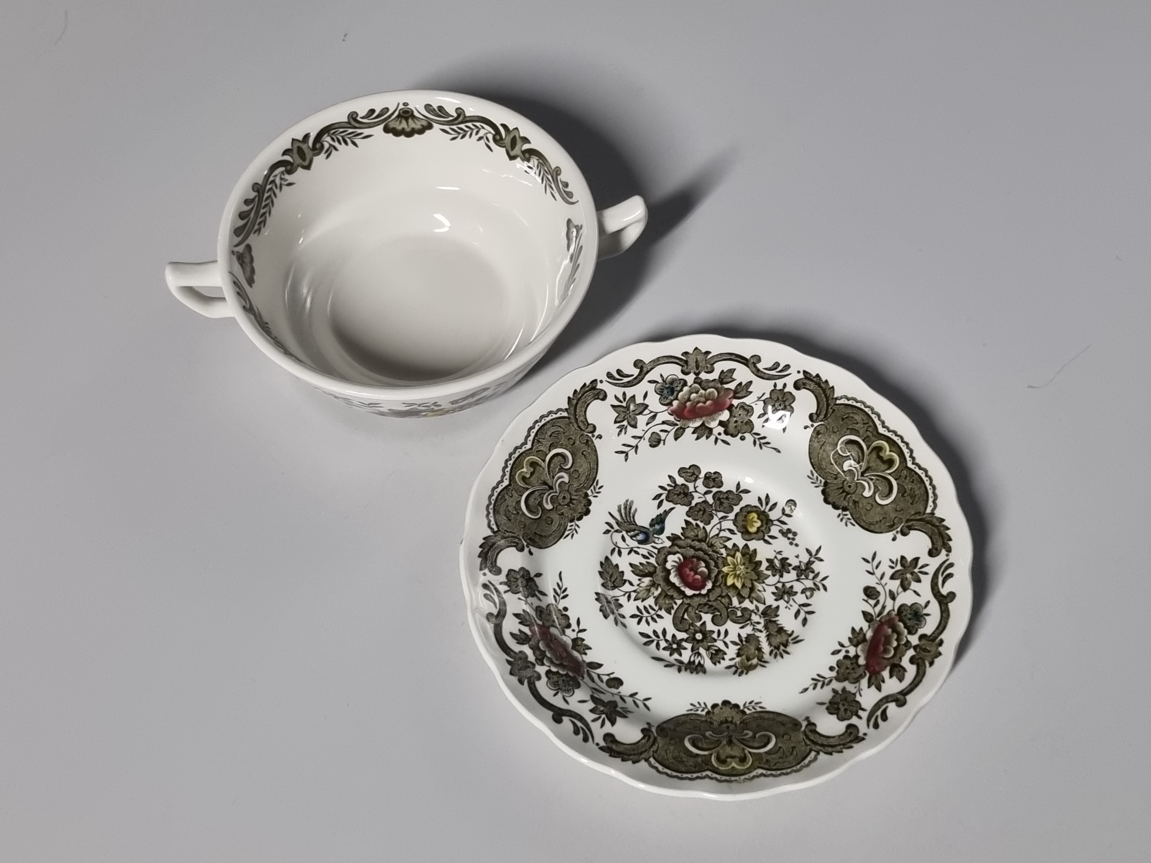 Engels Ridgway Windsor groen gekleurd soepkom met schotel